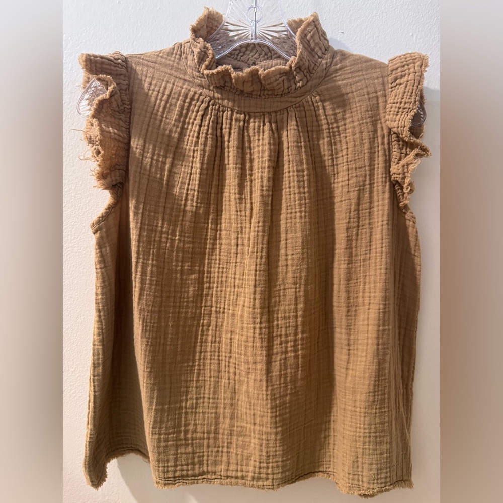 Stark x Gauze Top